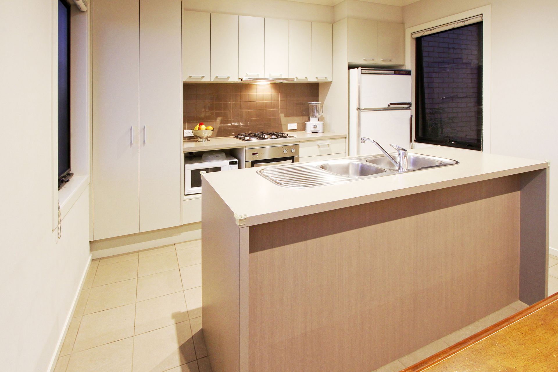 MODERN HOME IN THE HEART OF LYNDARUM