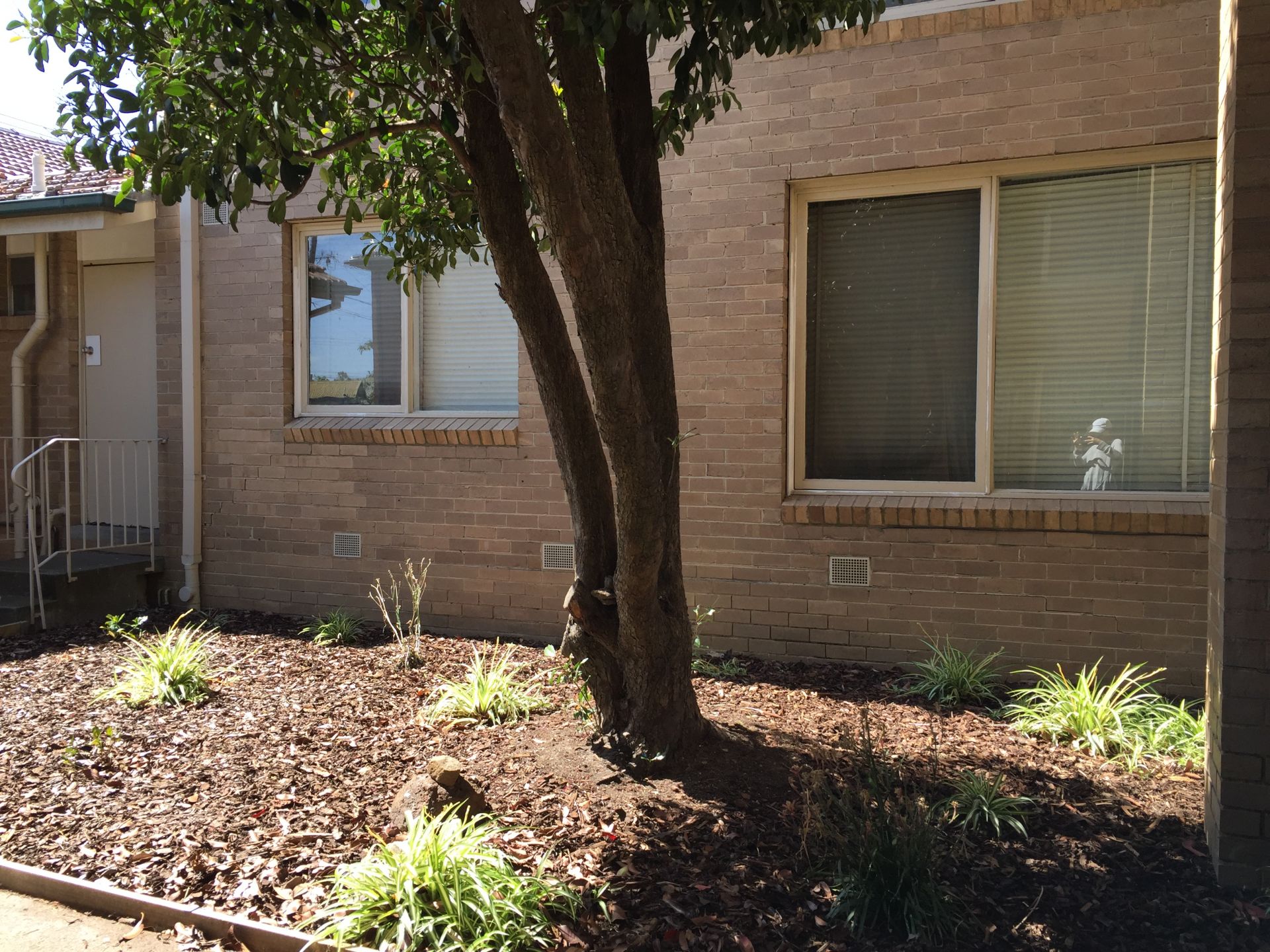 2/101 Summerhill Road, Footscray - Thumbnail 4