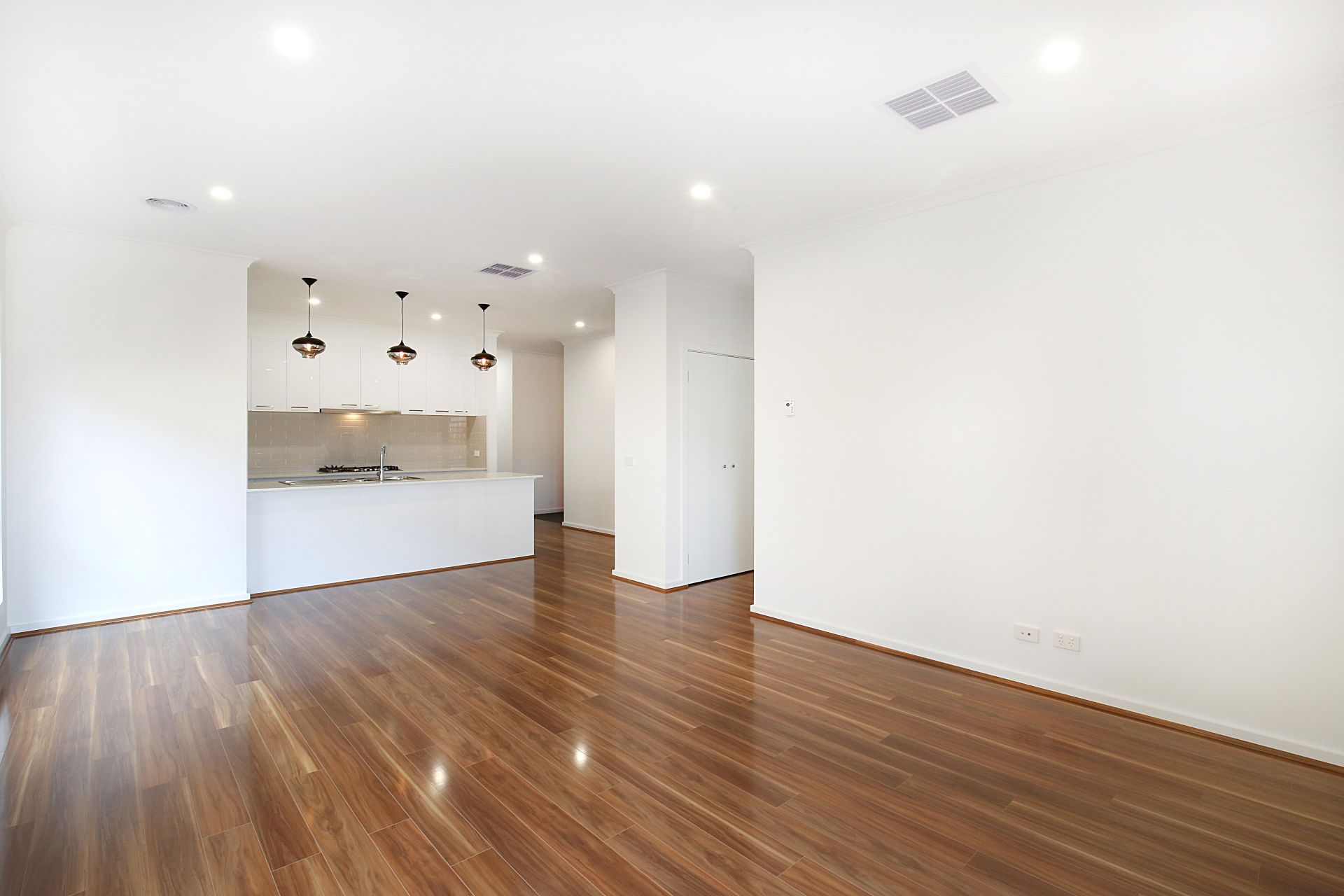 LAVISH FAMILY HOME