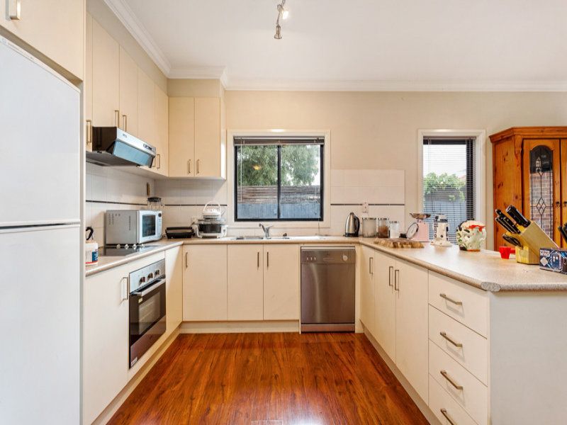 2/1 Conifer Avenue, Brooklyn - Thumbnail 5