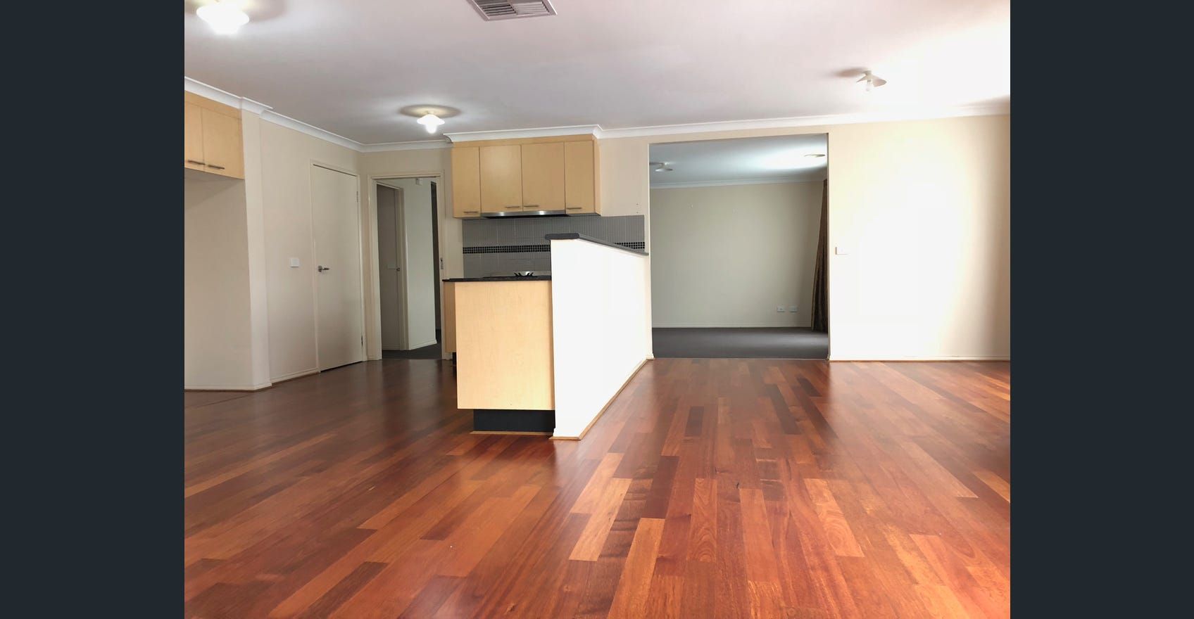 6 MONTH LEASE! LOVELY FAMILY HOME!!