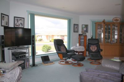 3
 
 
 
  
 
 
 2
 
 
 
  
 
 
 2
 
 
 
 
 
 
 
 4 Estuary View, Shearwater TAS 7307, Shearwater - Thumbnail 5
