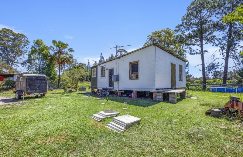 Real Estate For Sale 84 Crescent Head Road South Kempsey , NSW