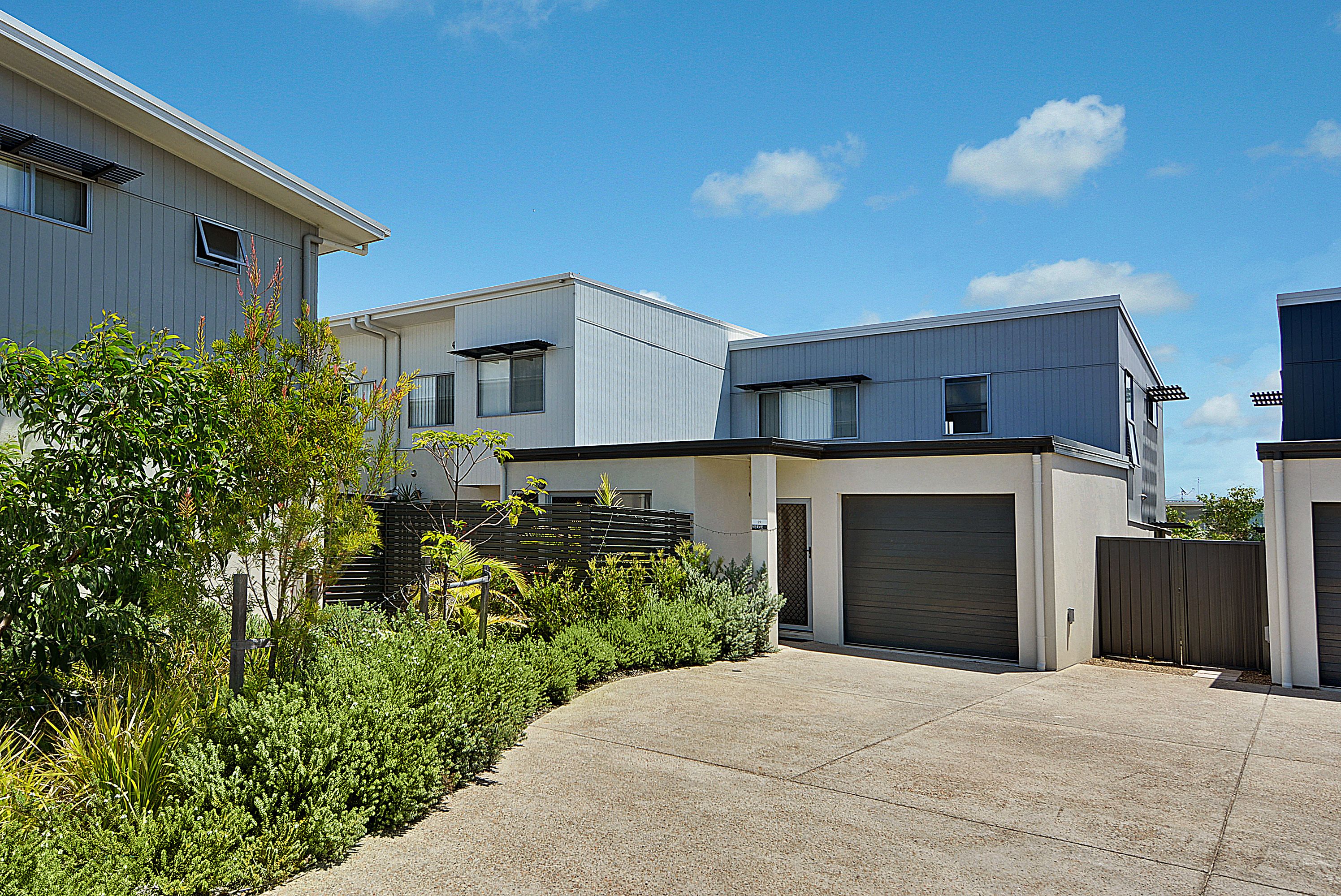 Real Estate For Sale 29/55 Liekefett Way Meridan Plains , QLD