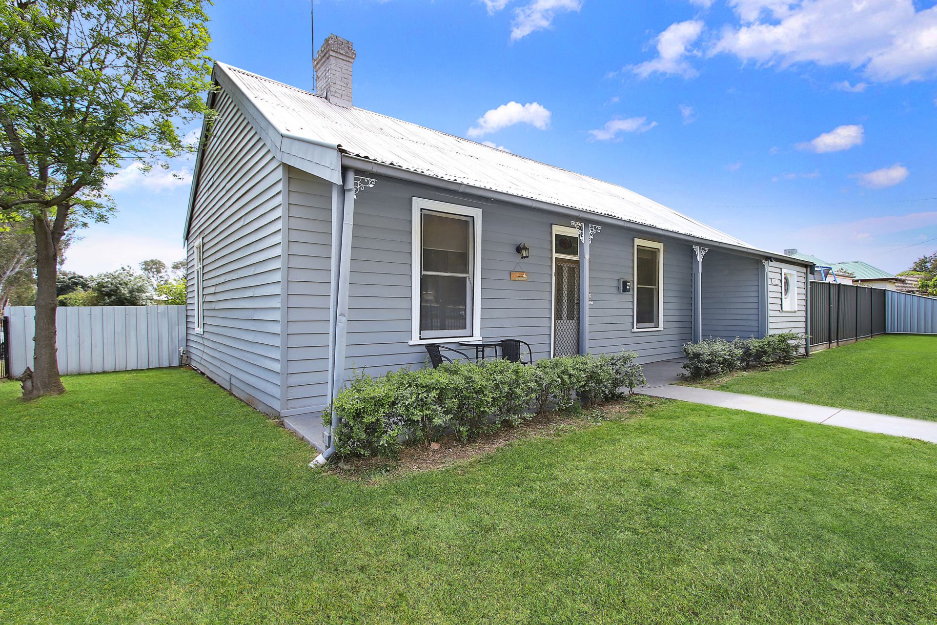 52 Deas Street, BENALLA Living Here Benalla