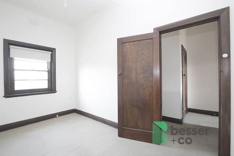 8 Furneaux Grove, St Kilda East - Thumbnail 7