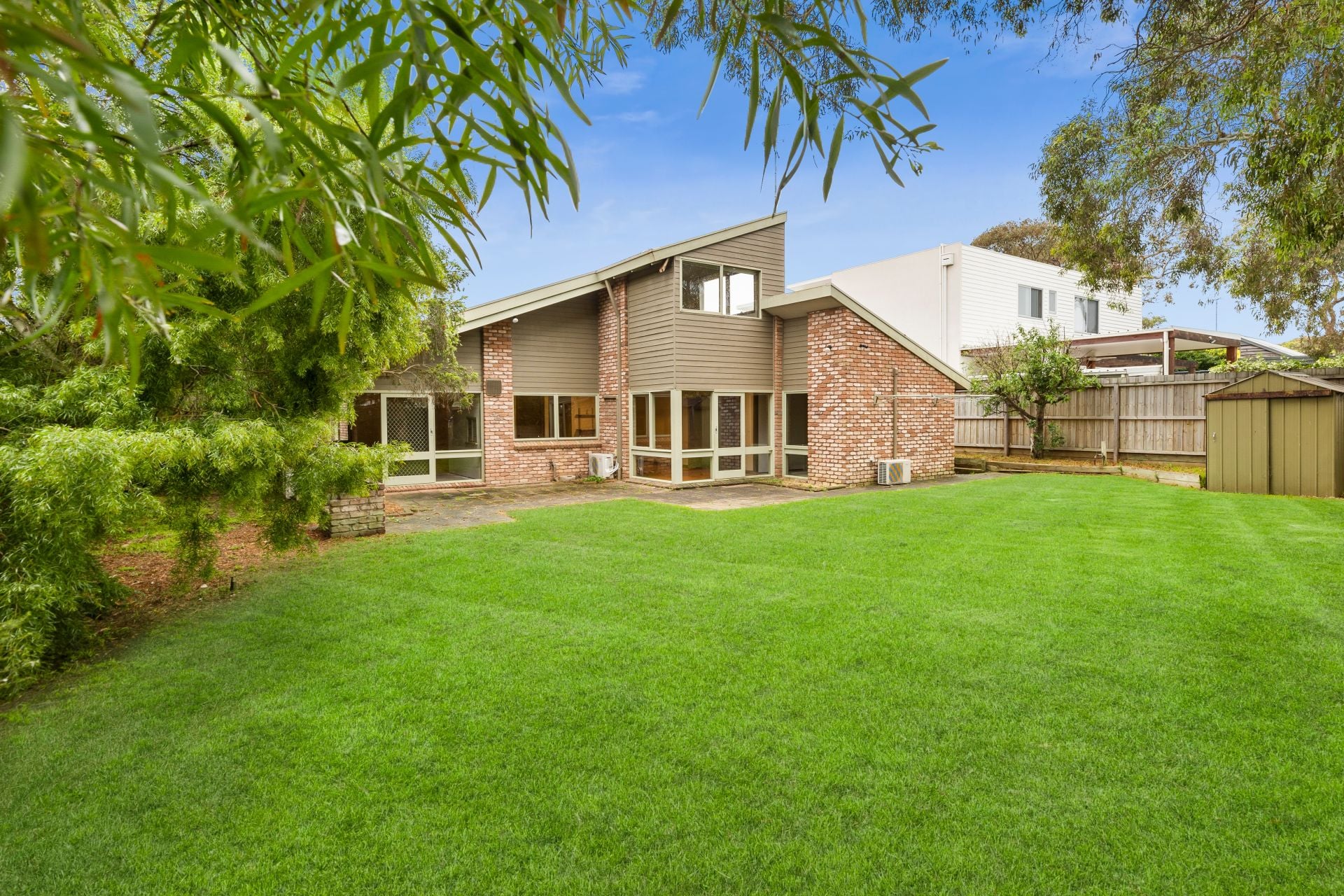 6 Kurrajong Court Ocean Grove VIC, Ocean Grove - Thumbnail 2