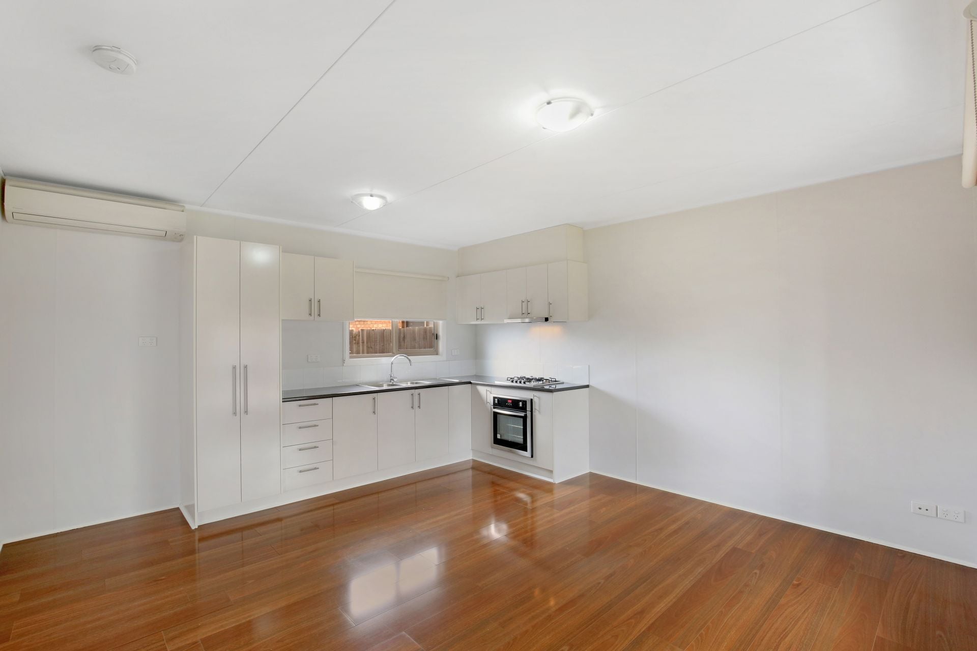 A RARE FIND - WITH A SEPARATE BUNGALOW!
