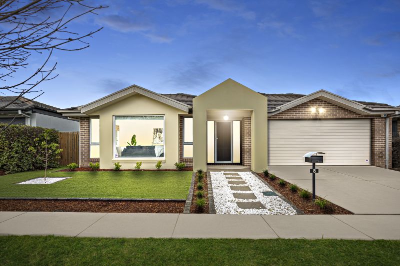 Real Estate For Sale 8 Jack Ryan Street Forde , ACT