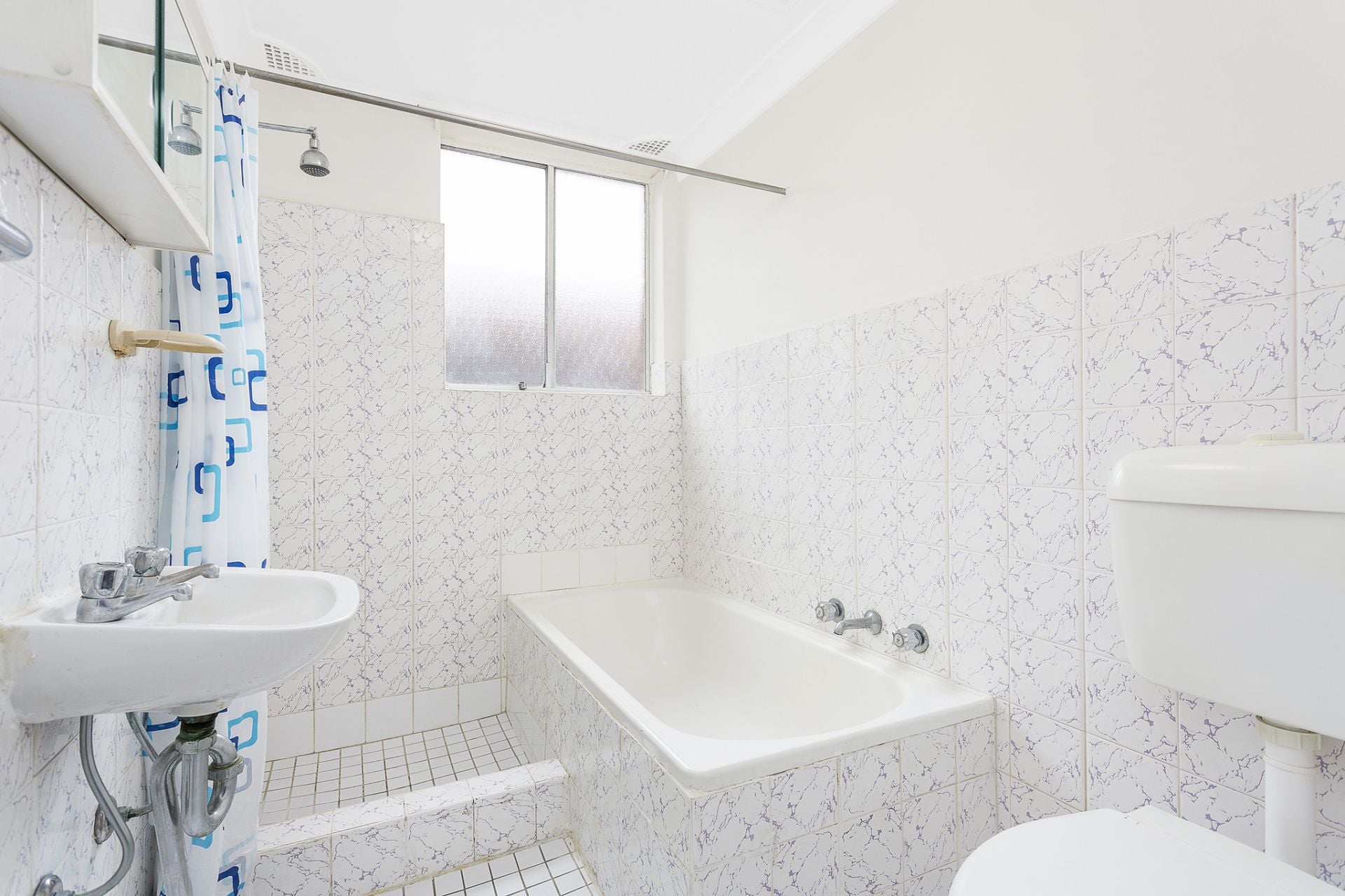 8/31-33 Fourth Avenue Campsie NSW, Campsie - Thumbnail 4