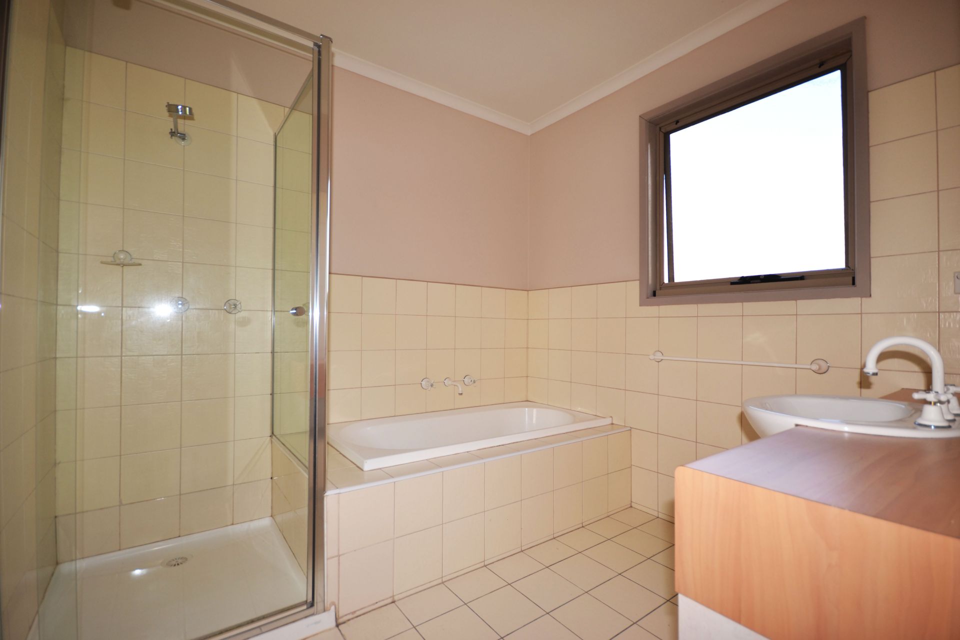 THREE BEDROOM THREE FLOORS