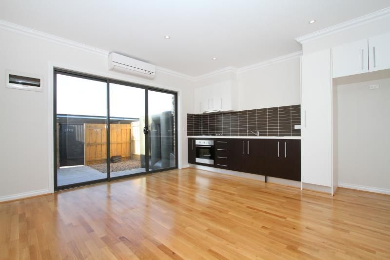 $350-$370 per week Looking for a great tenant