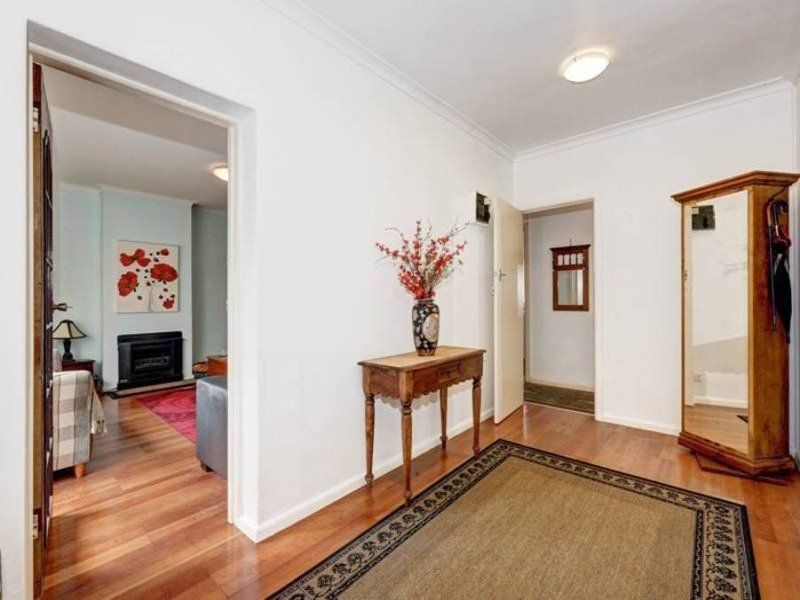 2/31 Millers Rd, Altona - Thumbnail 3