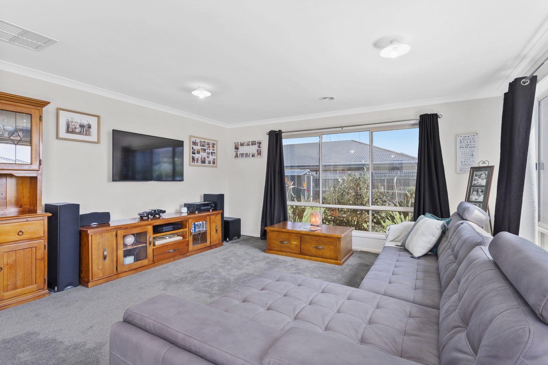 Real Estate For Sale 25 Yeoman Crescent Leopold , VIC