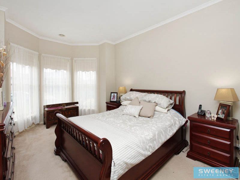 2 Epsom Place, Caroline Springs - Thumbnail 8