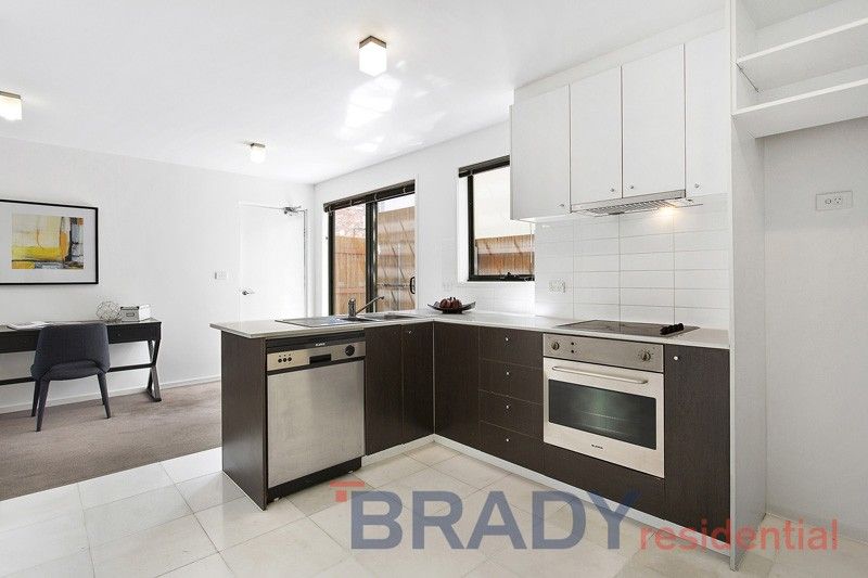 3/1 Villiers Street NORTH MELBOURNE VIC, North Melbourne - Thumbnail 4