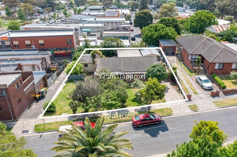 3 Frawley Street Frankston VIC, Frankston - Thumbnail 2