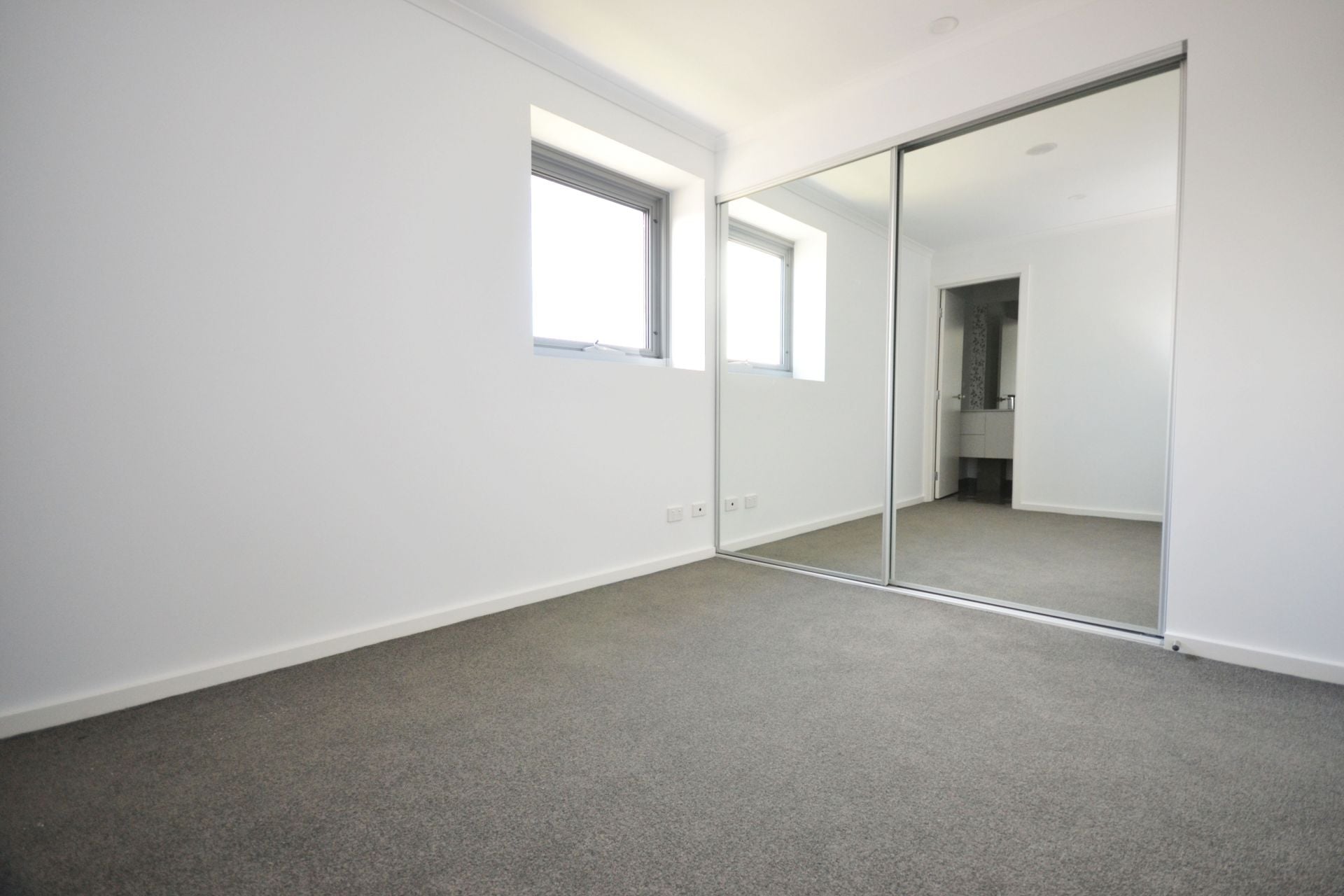 PRESTON'S CONTEMPORARY AND CHIC PACKAGE