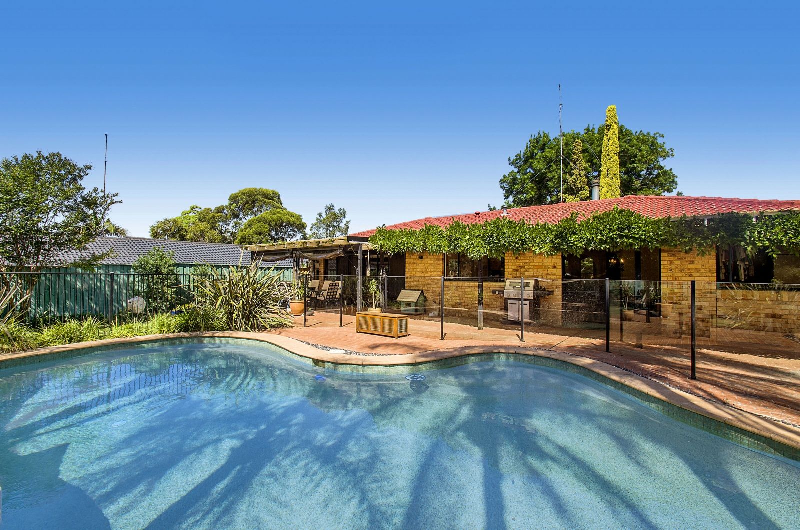 Real Estate For Lease 2 Wychwood Place Castle Hill , NSW