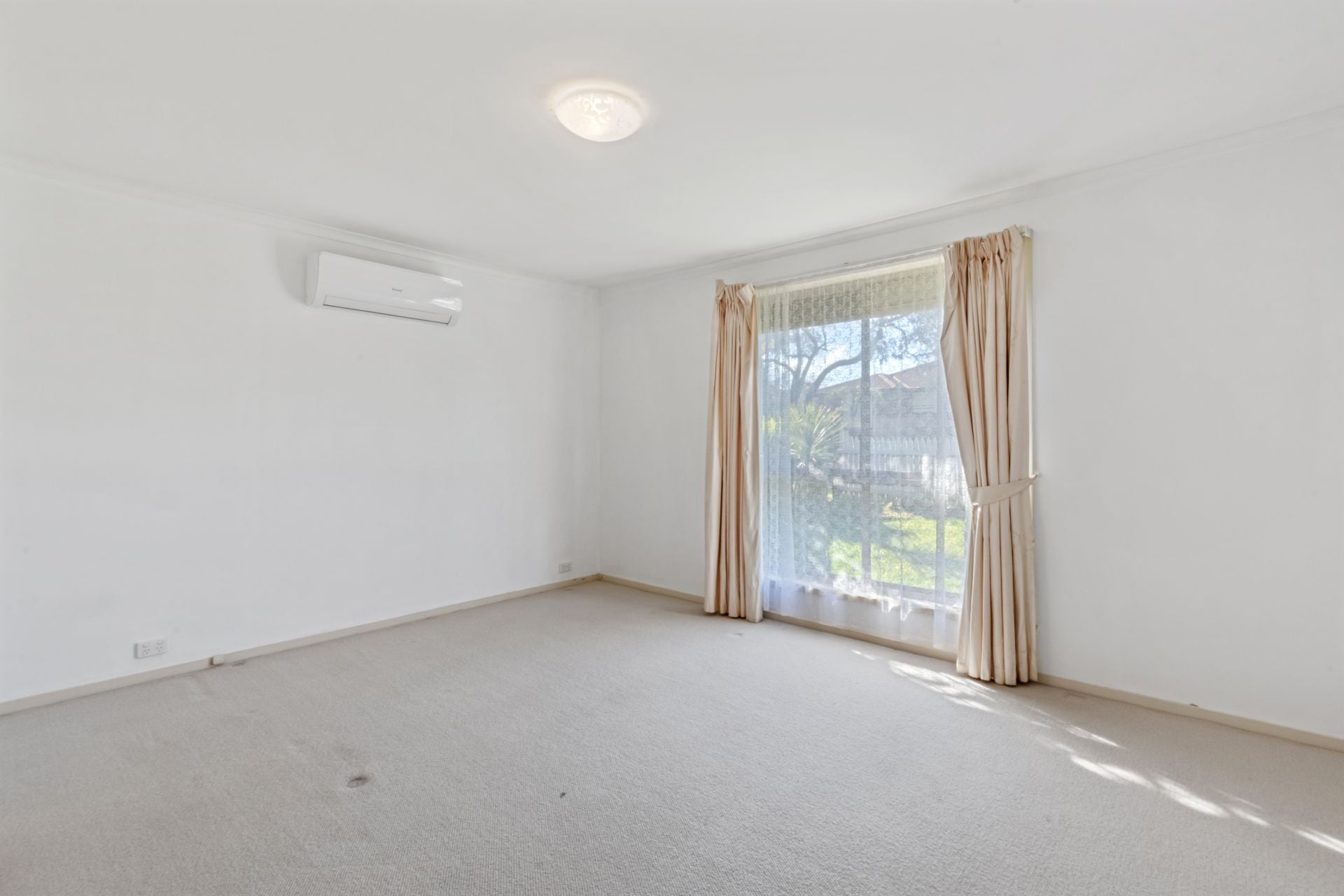 SPACIOUS THREE BEDROOM HOME