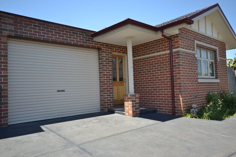4/21 Barry Street, Reservoir
