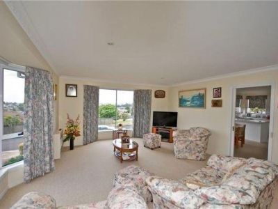 2 Chelsea Court, EAST DEVONPORT, East Devonport - Thumbnail 3