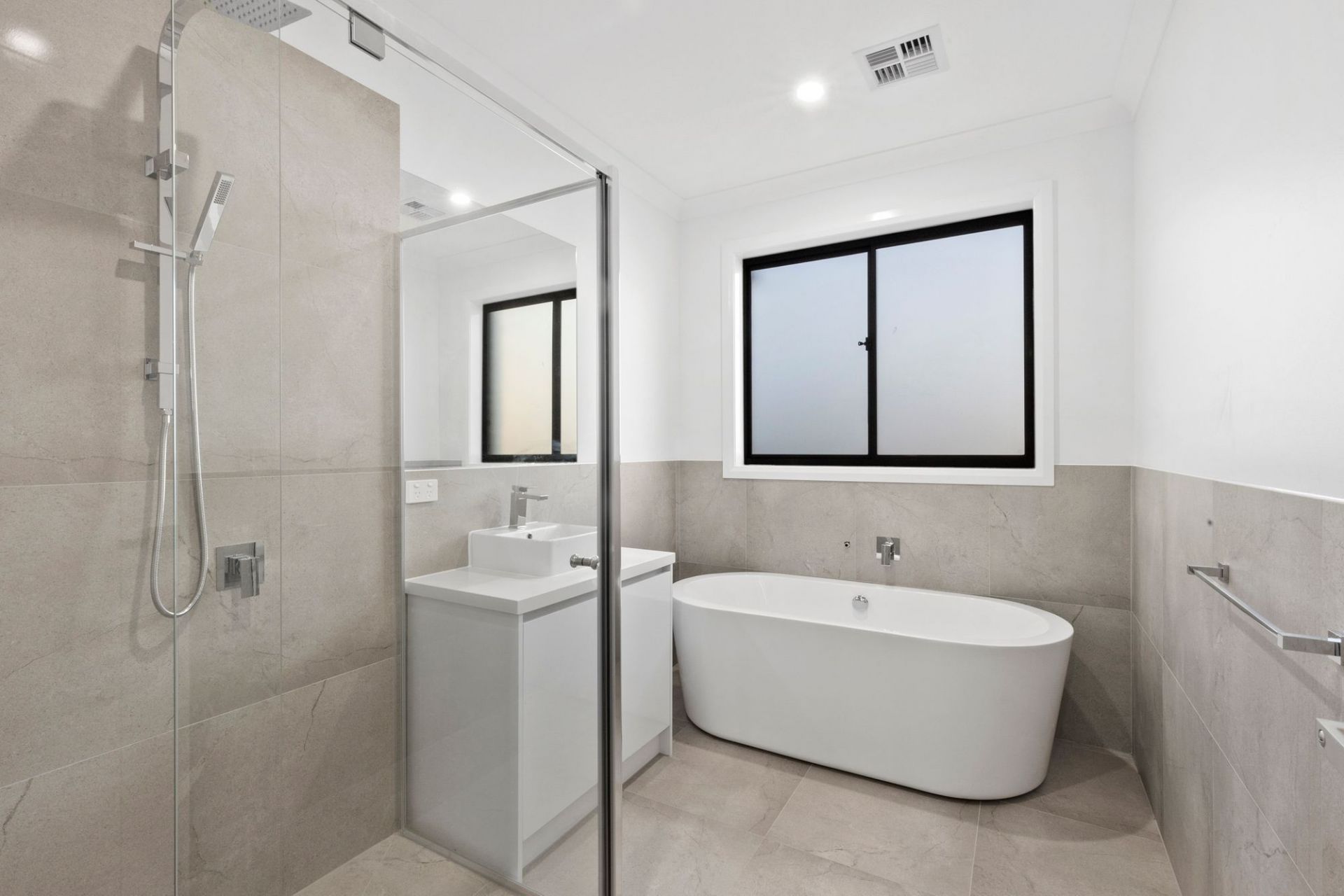 66 Duchess Drive St Leonards Vic, St Leonards - Thumbnail 5