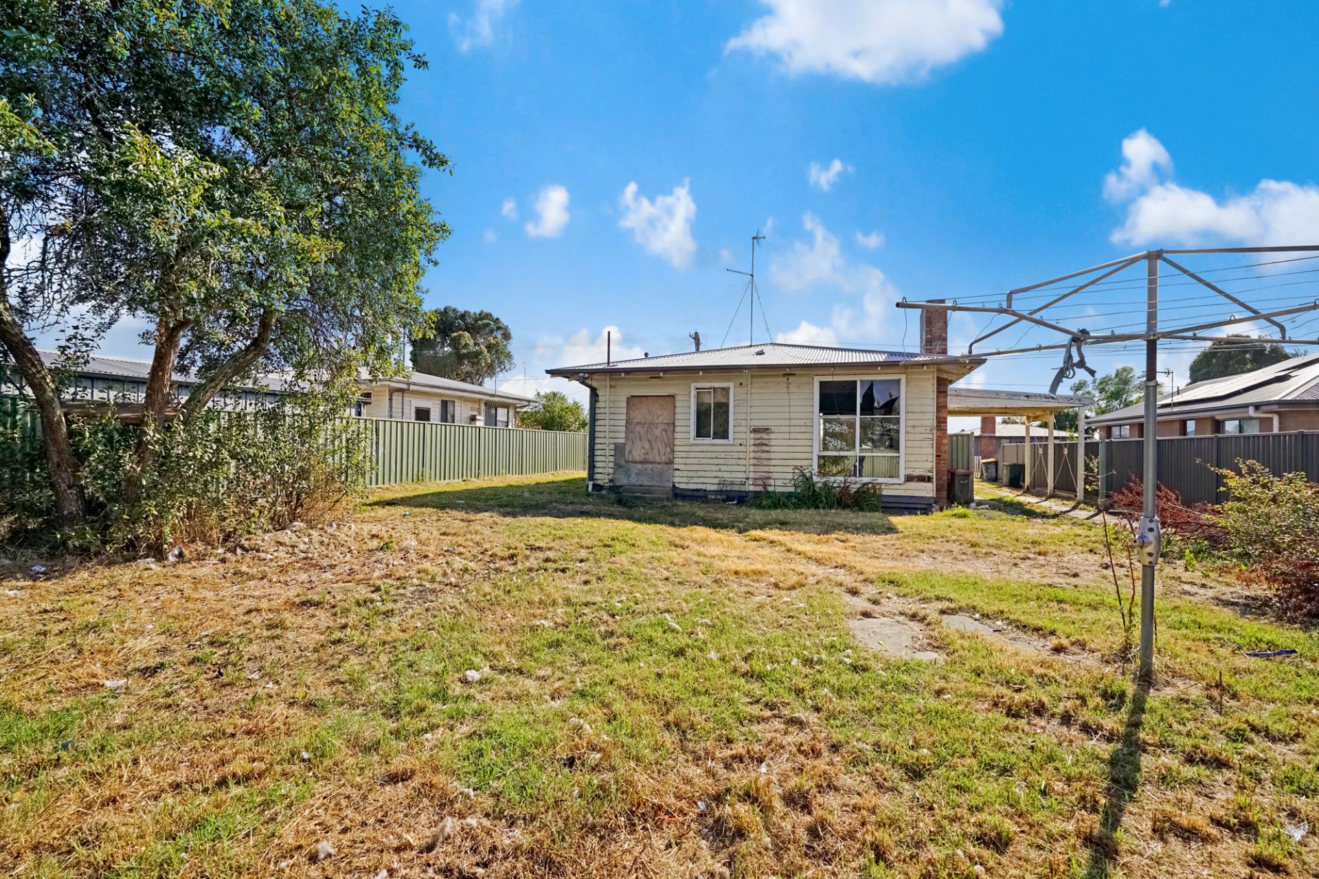 33 Wattle Avenue, Wendouree, Wendouree - Thumbnail 5