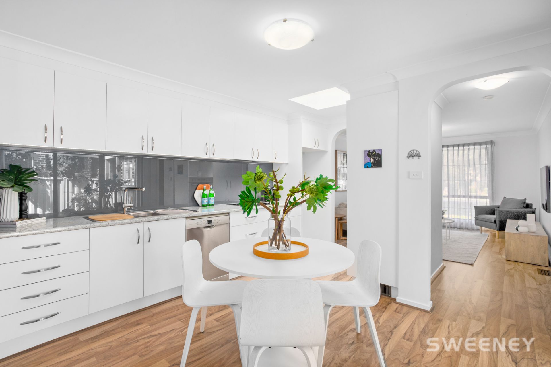 2/1 Lowe Avenue, Altona - Thumbnail 2