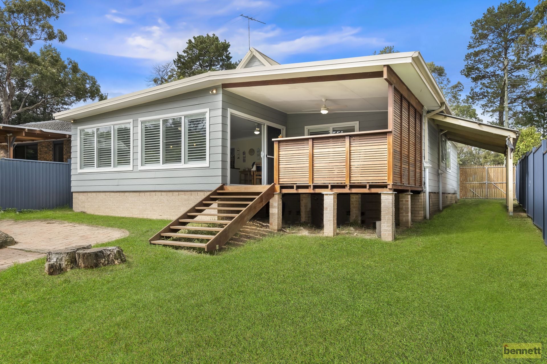 282 Lieutenant Bowen Drive, Bowen Mountain - Thumbnail 2