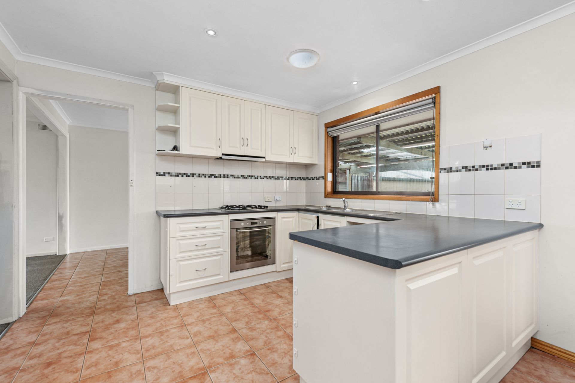 13 Sidbury Avenue, Wendouree, Wendouree, Wendouree - Thumbnail 5