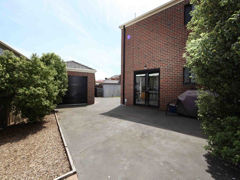 2 Trinity Way SOUTH MORANG, South Morang - Thumbnail 6