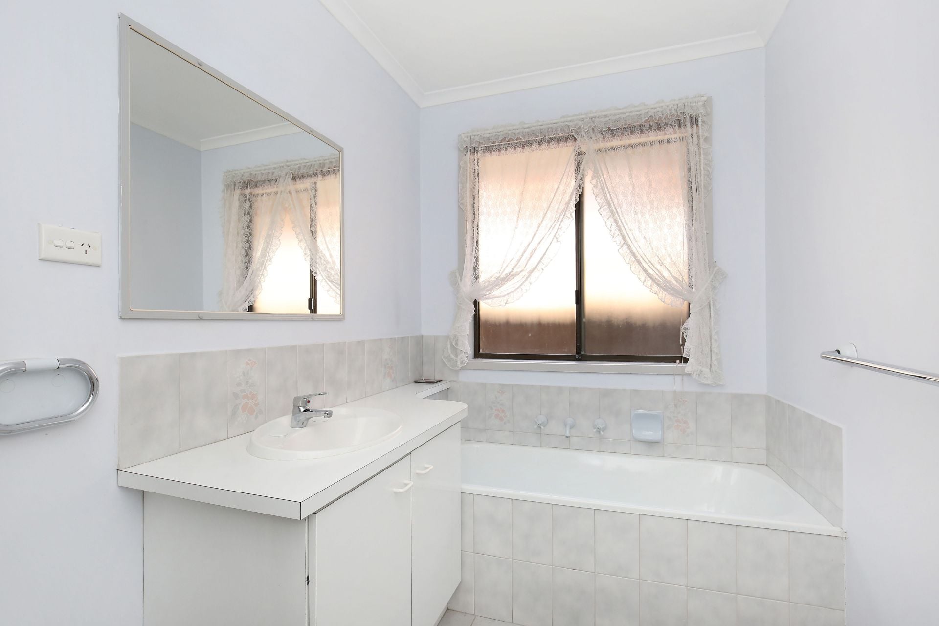 PRIME LOCATION   *Insp Sat 16th Mar @ 11:20am*
