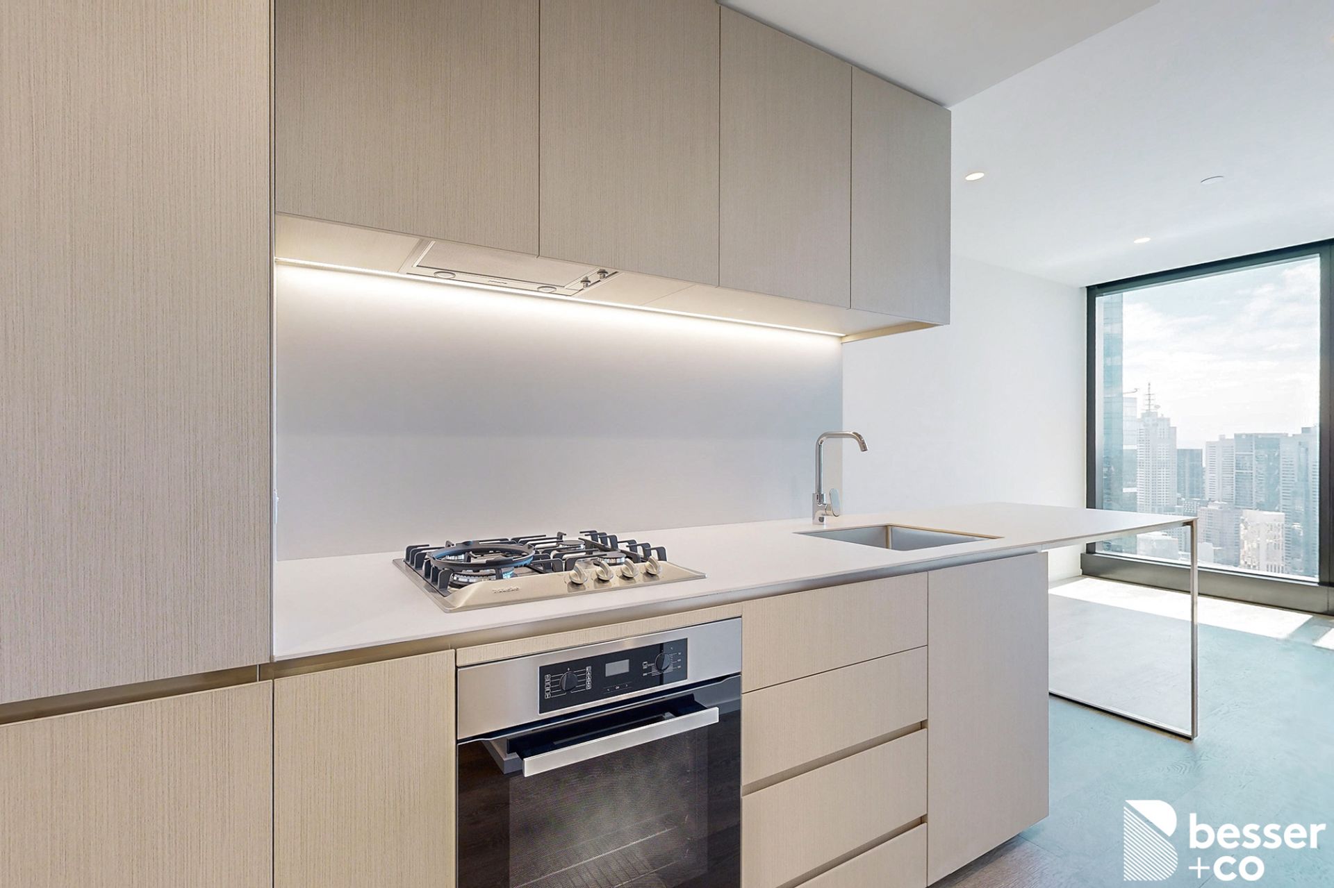 6405/70 Southbank Boulevard, Southbank - Thumbnail 4