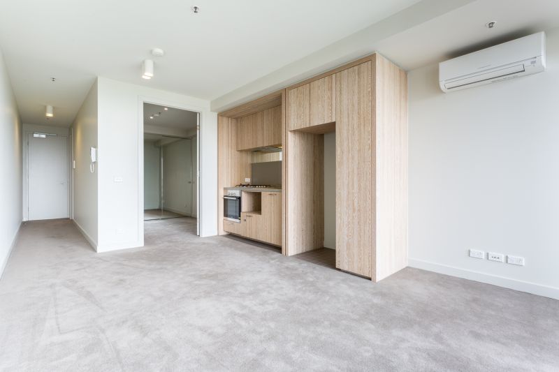 1108/50 Claremont Street, South Yarra - Thumbnail 5