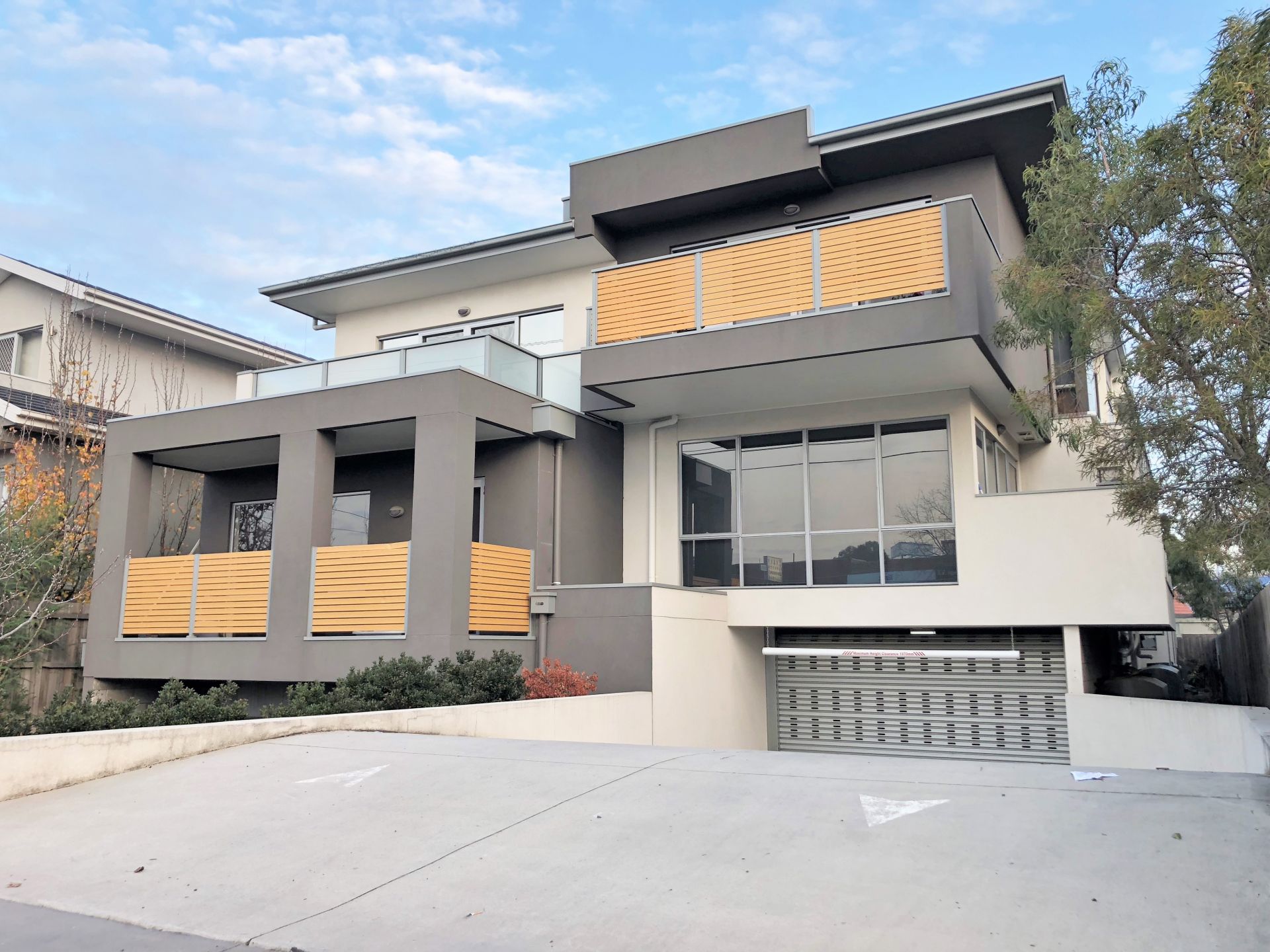 6-1424-centre-road-clayton-south-first-national-clayton-jxre