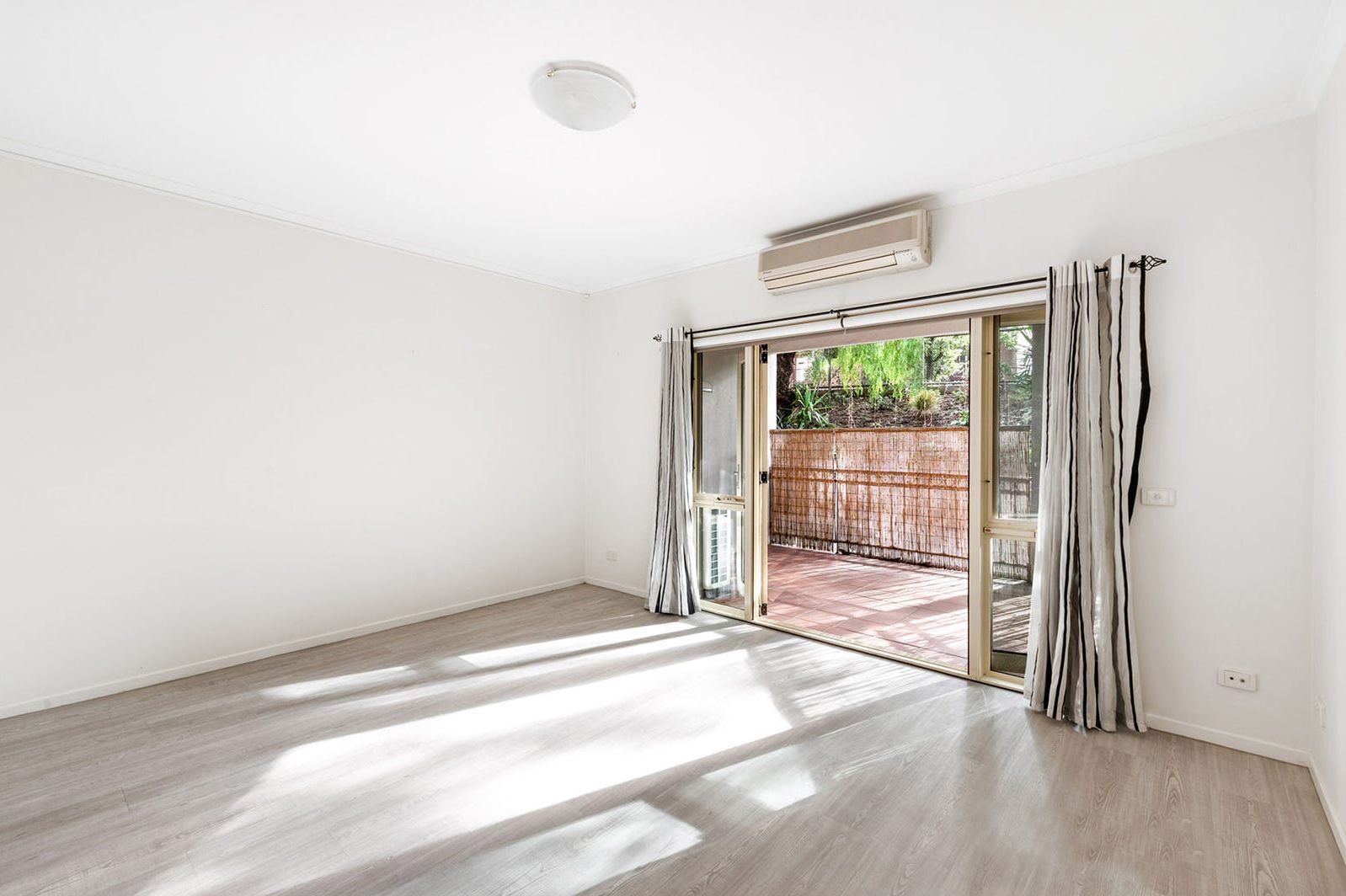 13/18 Mawbey Street Kensington VIC, Kensington - Thumbnail 7