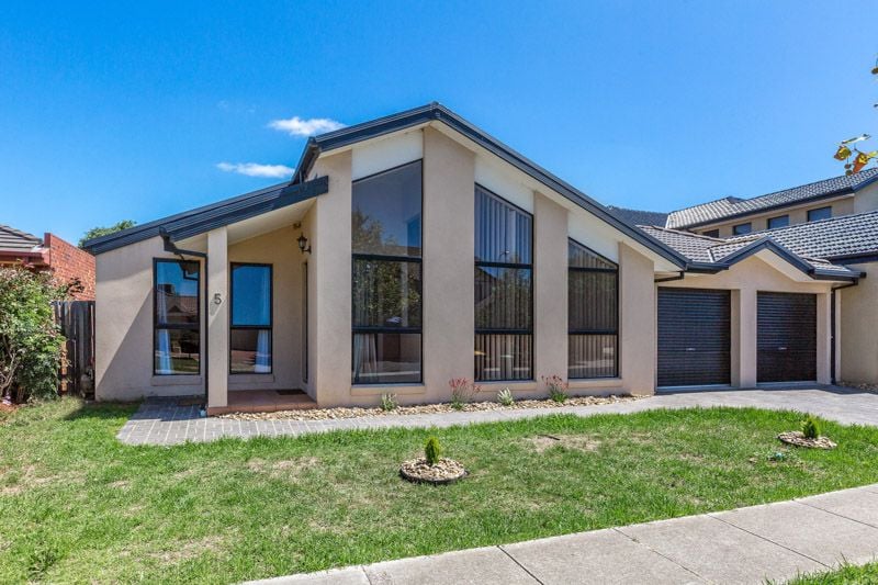5 Anglers Court, Seabrook - Thumbnail 2