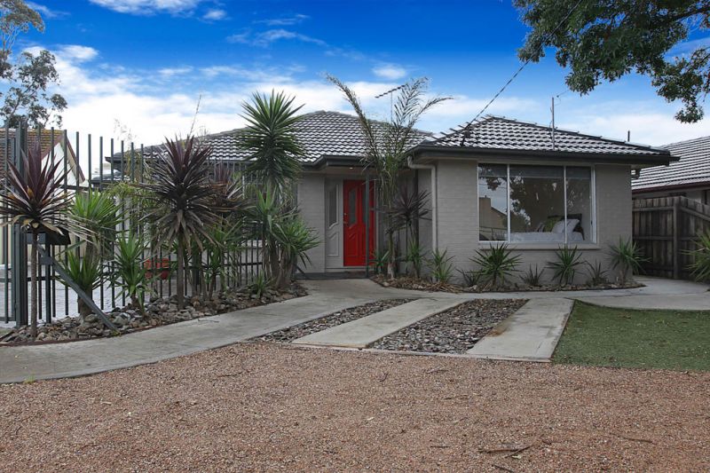 18 Fitzpatrick Drive, Altona Meadows - Thumbnail 2