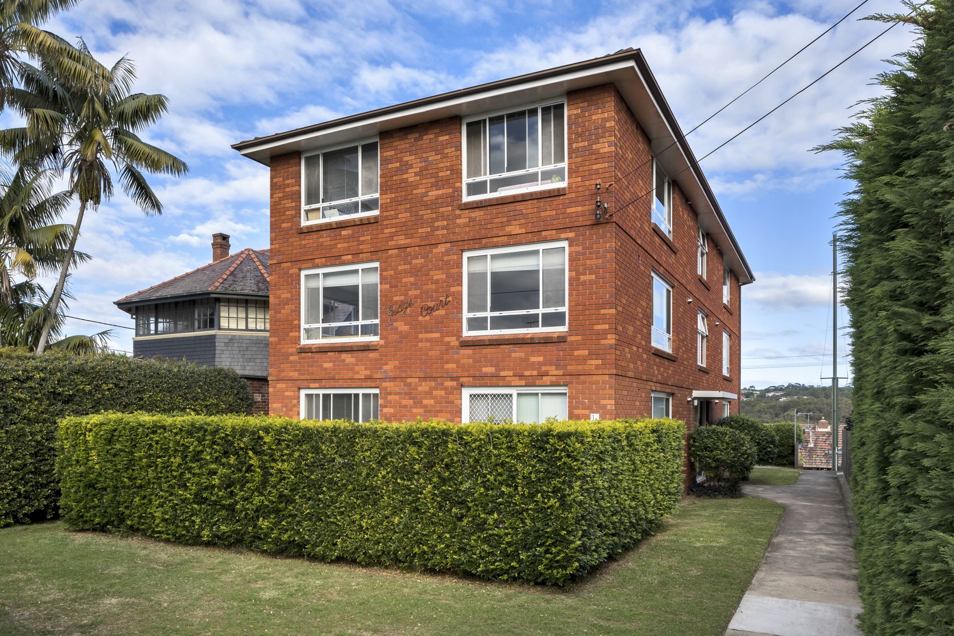 Real Estate For Lease 2/1a Northcote Avenue Fairlight , NSW
