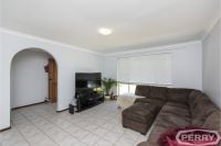 31 Arundel Drive, Halls Head, Halls Head - Thumbnail 4