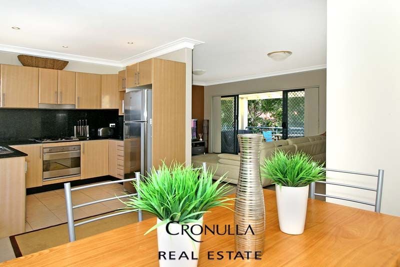 90 Elouera Road