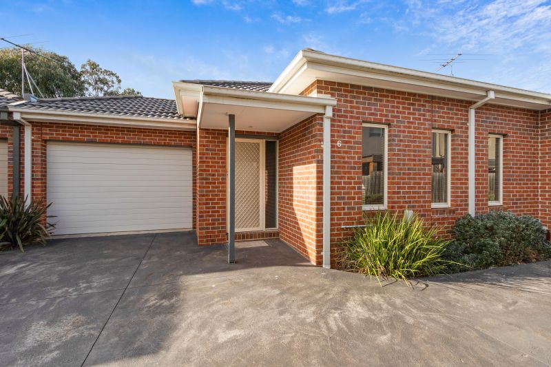 6/20 Leonie Close, South Morang