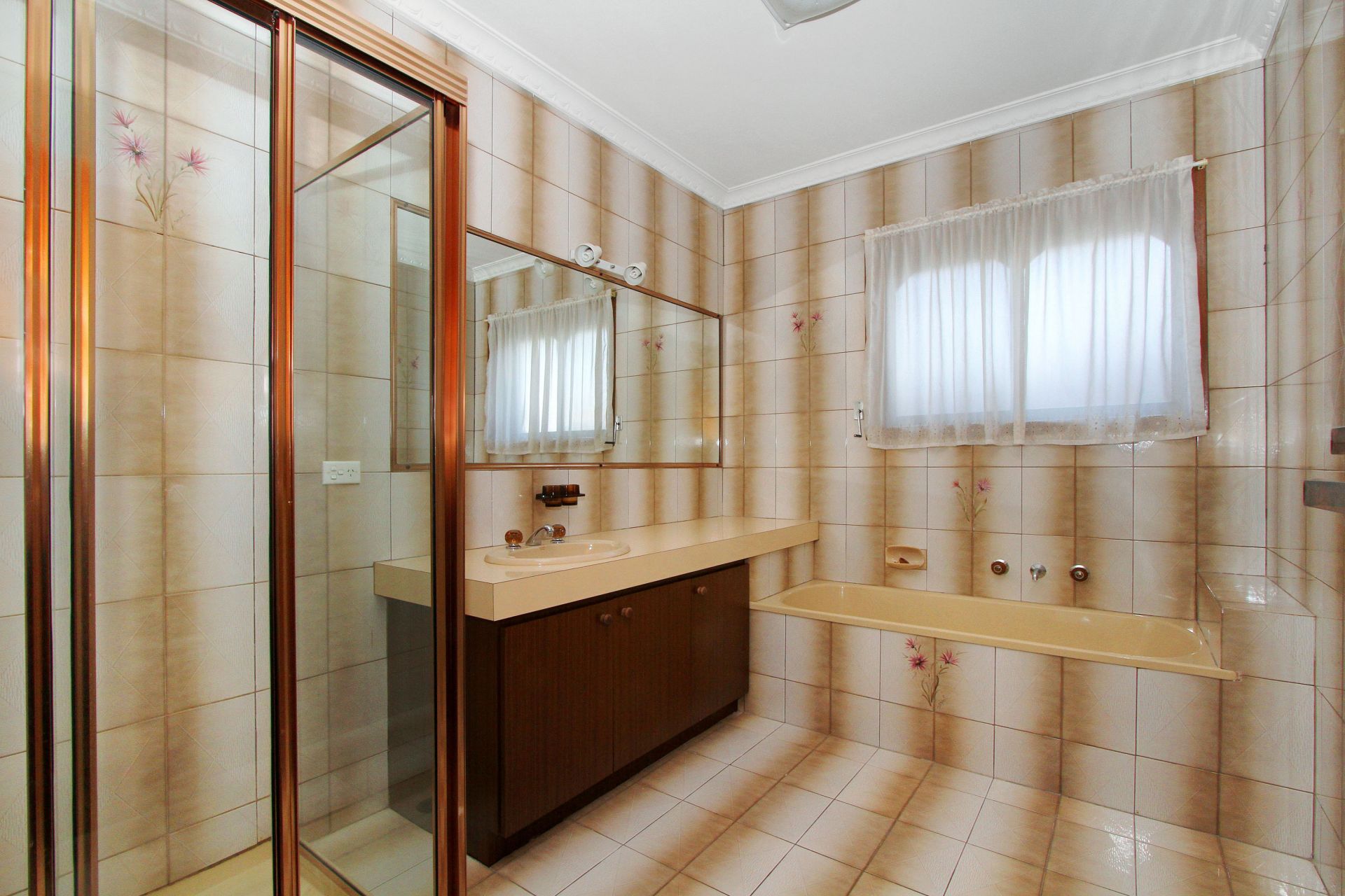 QUALITY AND LUXURY FAMILY HOME IN A GREAT LOCATION