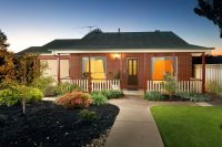 1/1 Raven Court, West Wodonga VIC, West Wodonga - Image 1