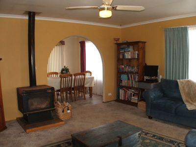 3
 
 
 
  
 
 
 2
 
 
 
  
 
 
 1
 
 
 
 
 
 
 
 2 Duff Drive, SHEFFIELD TAS 7306, Sheffield - Thumbnail 3