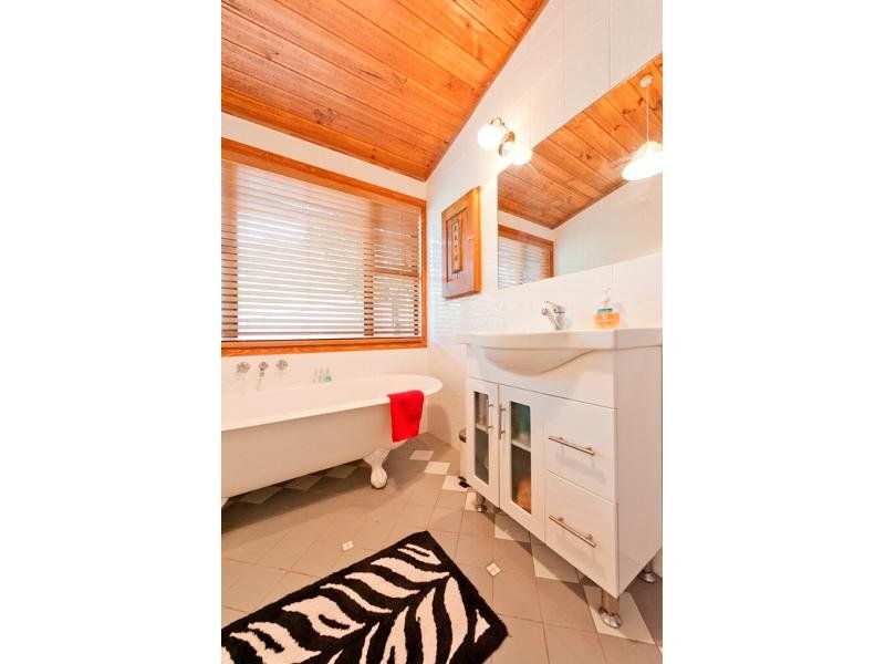 51 Hillcrest Avenue TWEED HEADS SOUTH NSW, Tweed Heads South - Thumbnail 8
