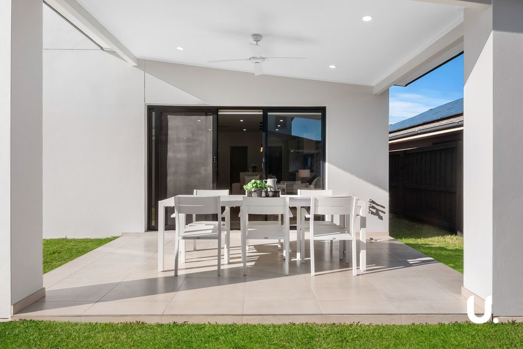 Colebee 15 Birkdale Street