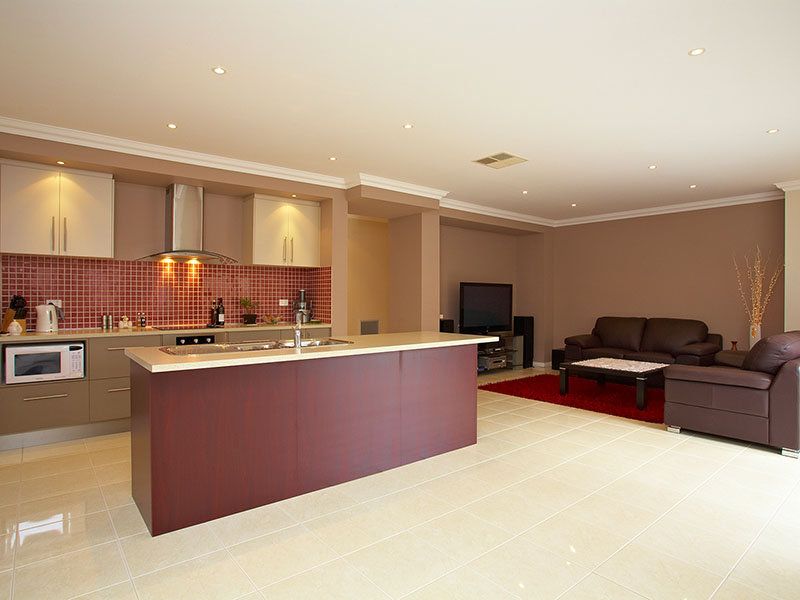 8 Cumberland Grove, Taylors Hill - Thumbnail 7