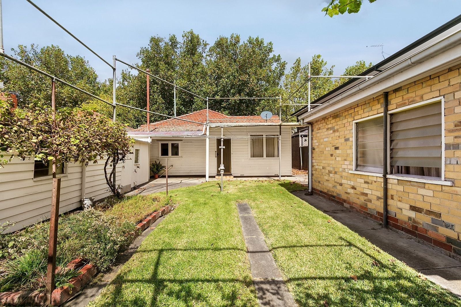 Spacious Californian Bungalow